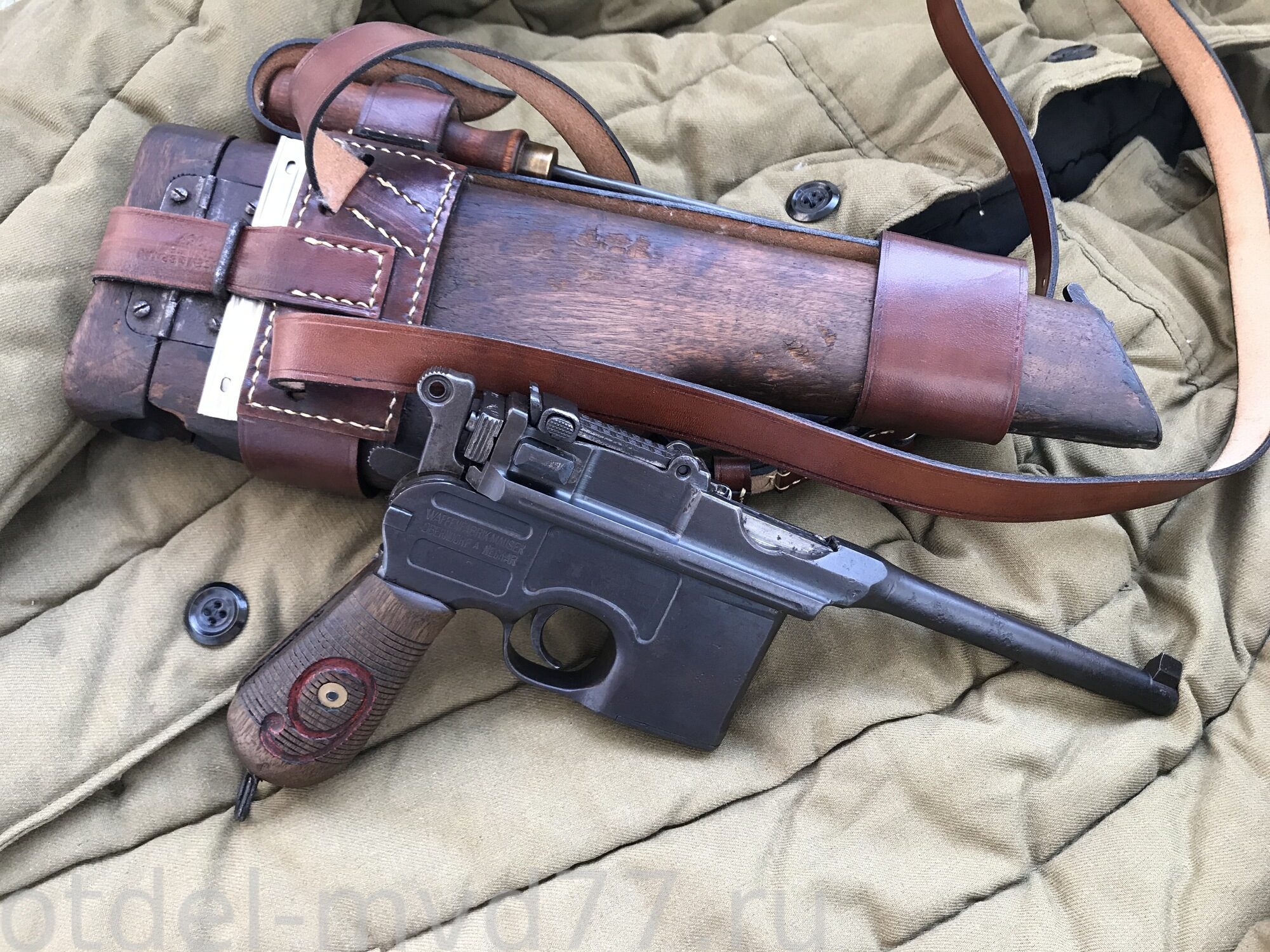 Пистолет пневм WE-712-SV Mauser 712 короткий маг, кобура приклад ( пластик под дерево) Silver (WE)